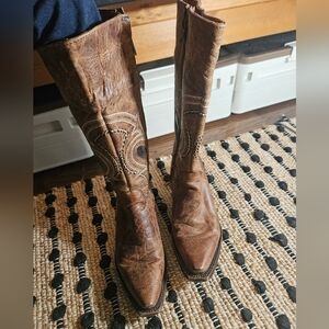 Texas Outlaw Cowboy boots, women's size 6 1/2, leather, brown